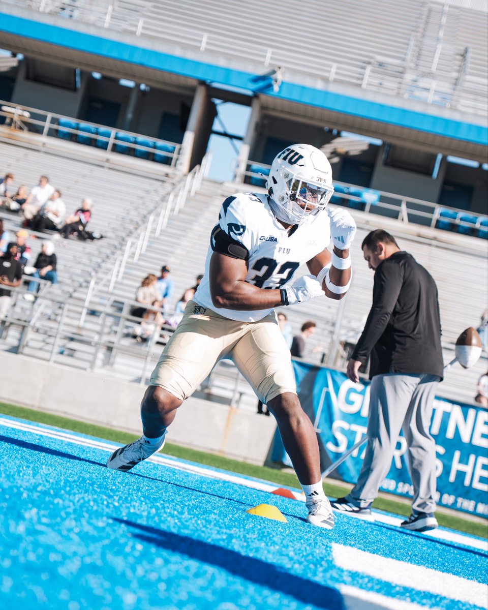 T-Glitch tweet media