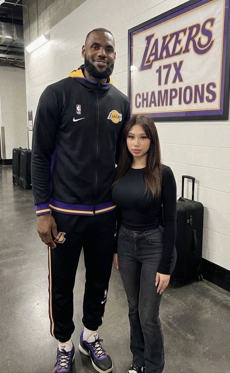 Jessica M tweet media