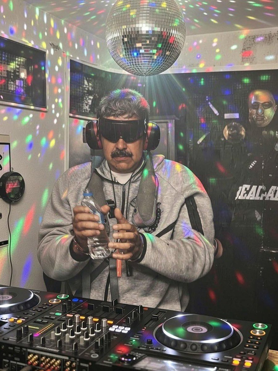 No war, yes peace ✌️