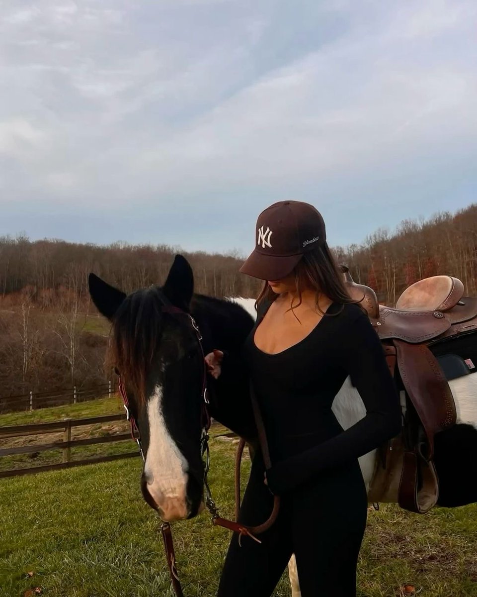 horses are her favorite animal