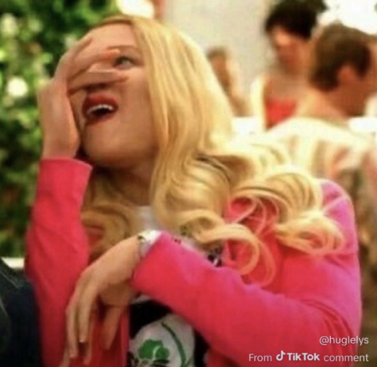 Απειλεί και την Κούβα ο μούλος