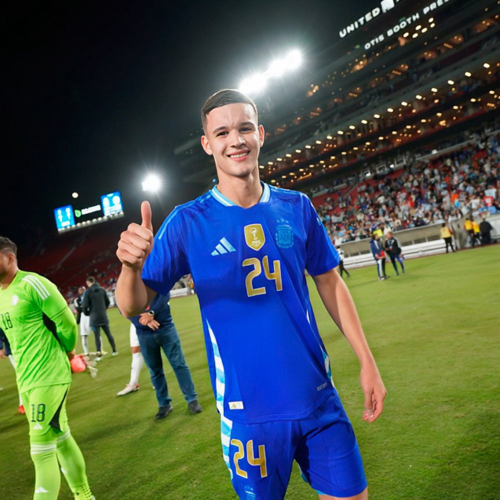 #Racing VALENTÍN CARBONI JUGARÁ EN LA ACADEMIA! 

- Ya se están cruzando los contratos con el #Inter.

- Llega por 1 año a préstamo, sin opción.

- Una vez que se firme la documentación, viaja rumbo a la Argentina.