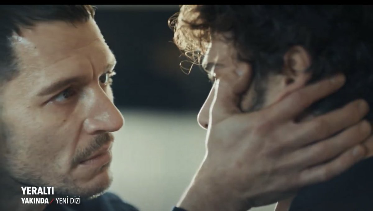 #Yeraltı اللي واضح لي انها جايتنا شخصية معتوووووووهه