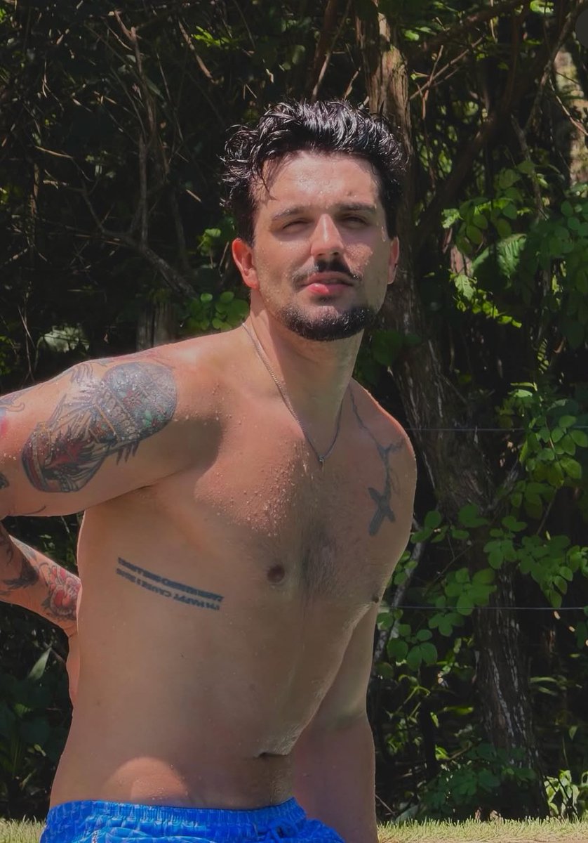 LUAN SANTANA SENDO GOSTOSO 🤤