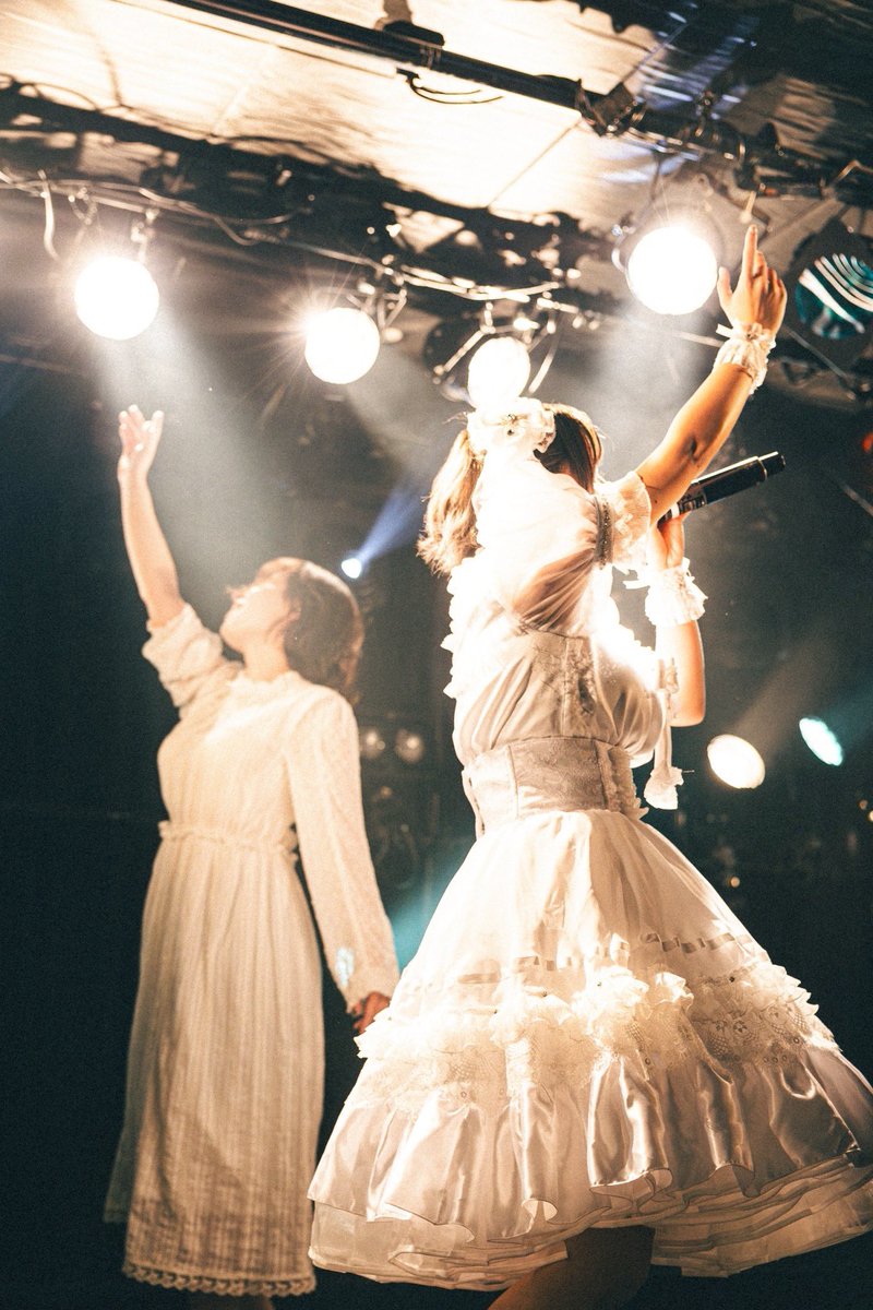 本日、お披露目した「一秒の花」

今日は特別に振付師のふみか先生と披露させていただきました

約1年間 個人レッスンで振付していただき、ふみか先生と創り上げてきた大切な曲です。