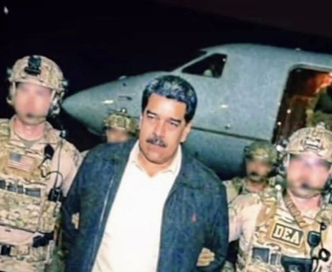 EEUU captura a Nicolás Maduro y lo saca de Venezuela en operación nocturna
elpoder.tv/eeuu-captura-a…
#VenezuelaLibre🇻🇪 <a href="/NicolasMaduro/">Nicolás Maduro</a> <a href="/realDonaldTrump/">Donald J. Trump</a>