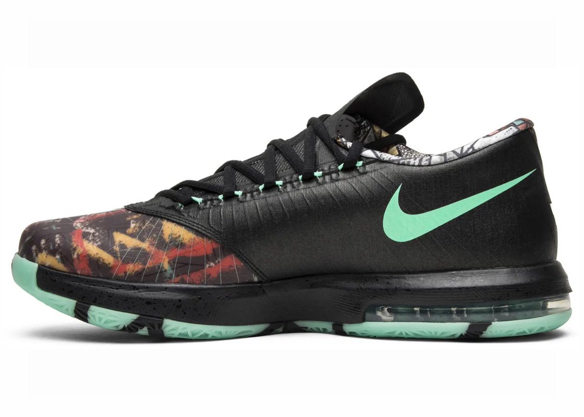 zSneakerHeadz's tweet image. Nike KD 6 “All-Star Illusion” RETURNS on February 27th. 💫