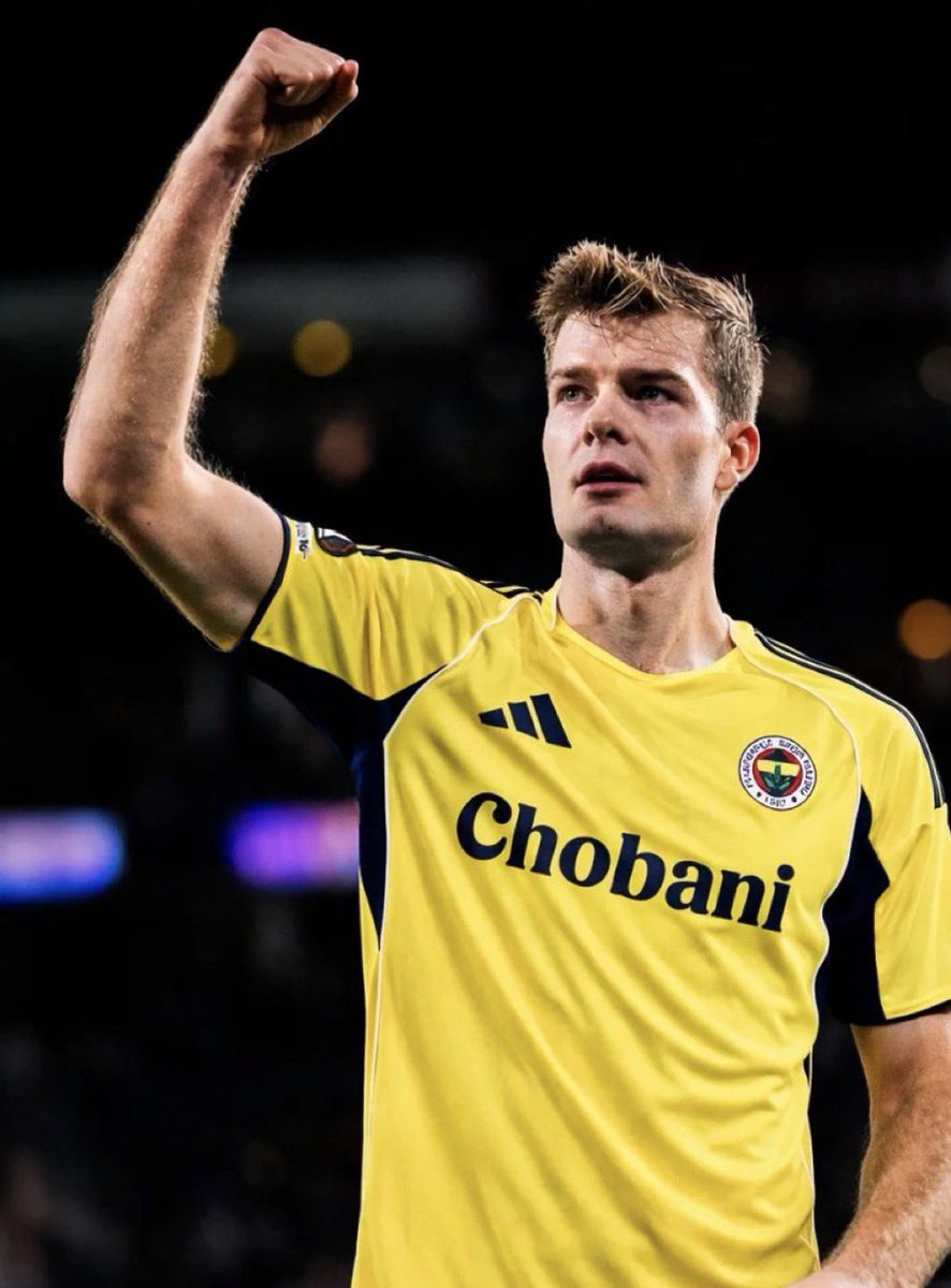 Şampiyonluk hesap işi değil, cesaret işidir. Fenerbahçe’nin aradığı güç, bitiricilik ve karakter tek isimde birleşiyor: Alexander Sörloth. Başka adres aramayın.

#SörlothFenere