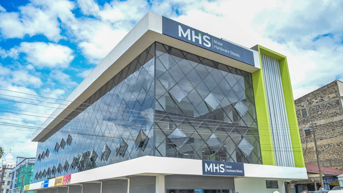 Limo_kipkemoi's tweet image. Finally, we handed over this project, Mutai Hardware Stores. Appreciation to all consultants and contractors involved. The building rund purely on solar power, and all rain water is harvested, a key step towards sustainability 
@Aaroncheruiyot