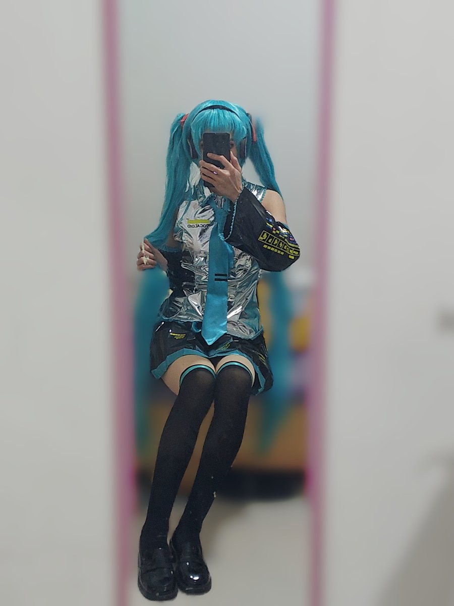 小千 tweet media