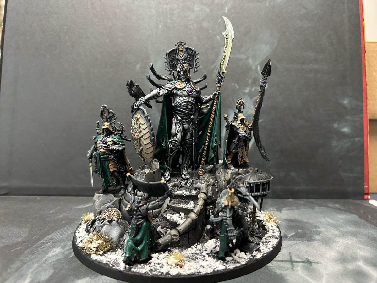 danwrightaos's tweet image. Finished up special k big bad kat today! Really cool model too work on! And now means I’ll be able to run a non Nagash OBR army