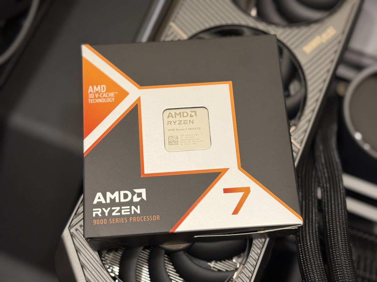 まあ分かってはいたけれど
4Kゲーミング用途だとほとんどのタイトルでは
7800X3D も 9800X3D も変わらんね😗

消費電力も同等、発熱は後者のほうが若干低め