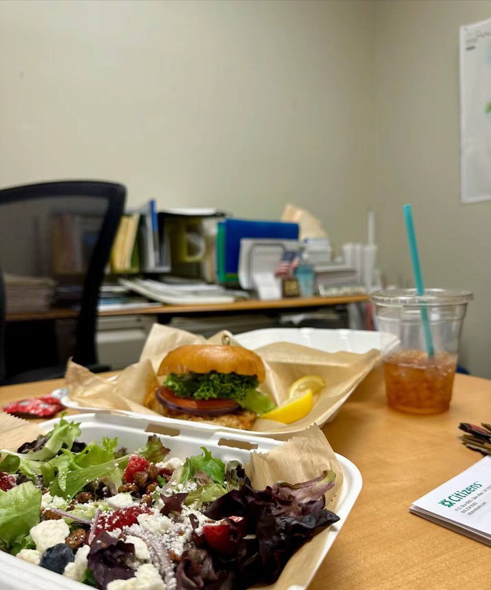 "Workday lunch goals: Fresh, colorful salad and a hearty sandwich to fuel the productivity! 🥗🍔