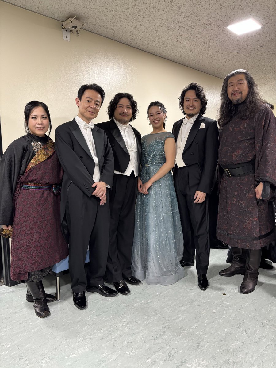 #阪哲朗 指揮「#NHKニューイヤーオペラコンサート 2026」の生放送、お楽しみ下さいましたでしょうか。オペラの名曲に加え、トゥーランドットのハイライトなど盛りだくさんのプログラムを、#中村恵理 、#山下裕賀 、#工藤和真 、#池内響 、#妻屋秀和