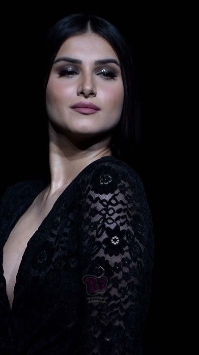 Always end the day
with a positive
thought. No matter
how hard things were,
tomorrow’s a fresh
opportunity to make
it better.

GOOD NIGHT 🌙✨