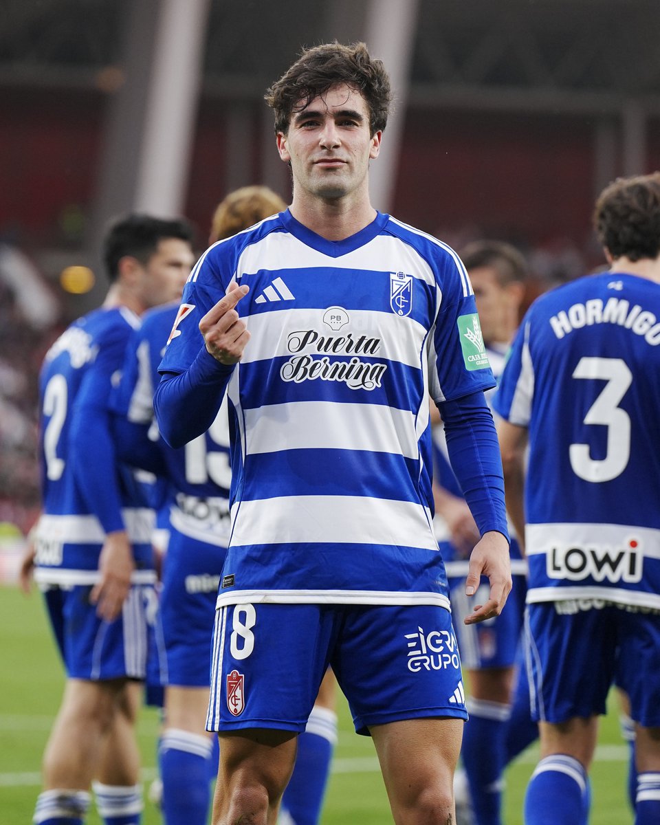 Granada CF ❤️⚪️ tweet media