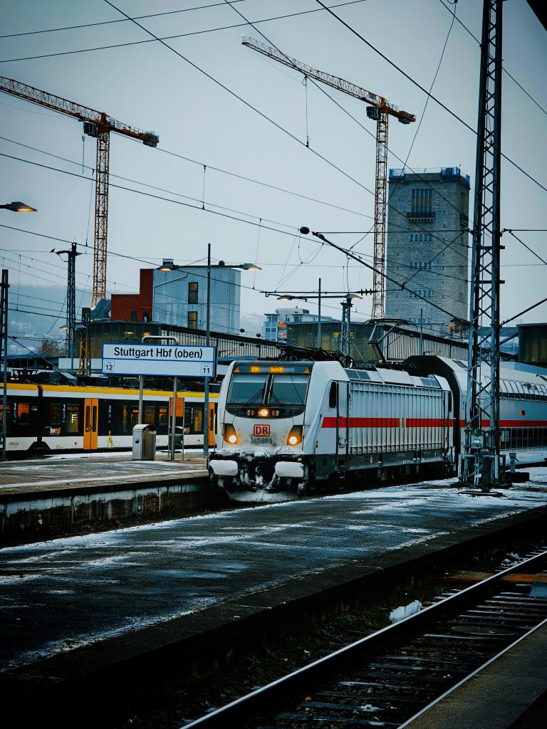 Wann wird dieser Stuttgarter Hauptbahnhof eigentlich endlich mal fertig? 🤔