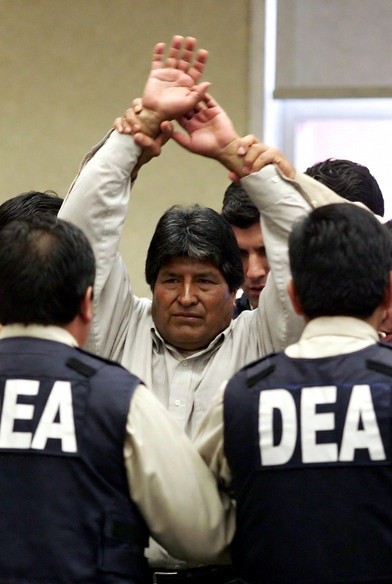 dcthinker's tweet image. Tu futuro, narco maldito