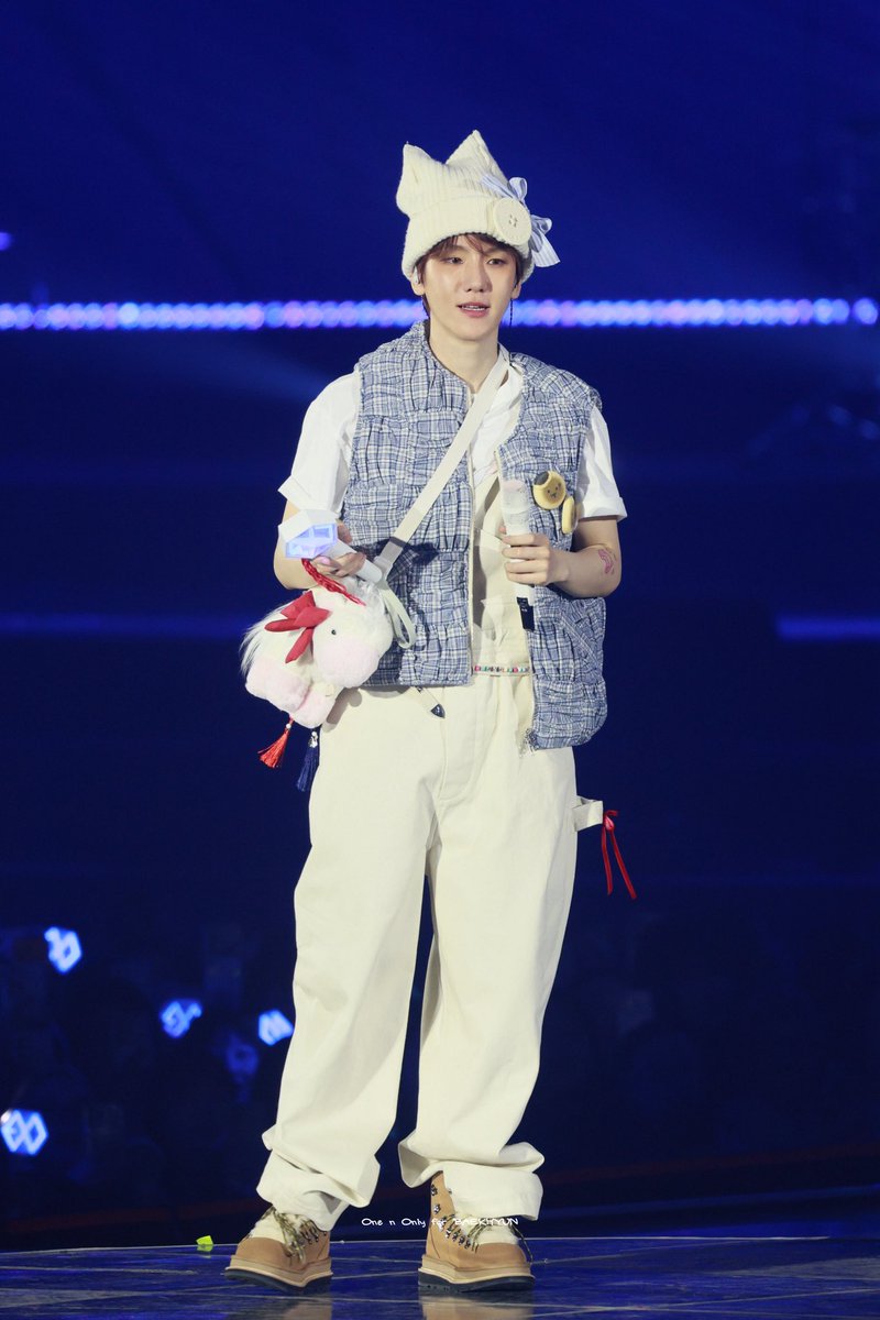 260103 Reverie dot in Seoul

오늘 큥꾸 완전 귀엽!!!!

#백현 #BAEKHYUN  #ベッキョン #伯贤