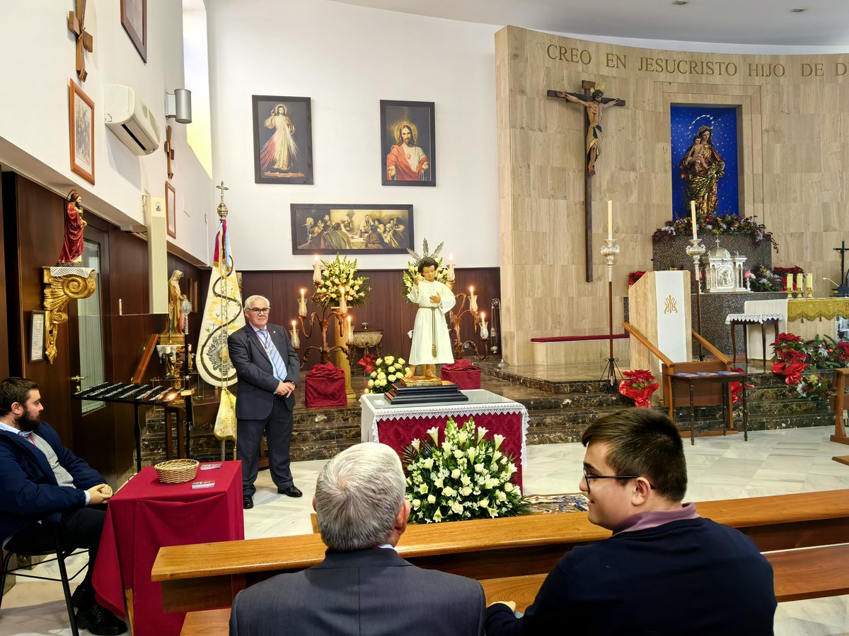 Besapié al Dulce Nombre de Jesús. Hasta las 18:30h en Devoto Besapié a las 19:00h Solemne Misa en la Festividad del Dulce Nombre de Jesús.