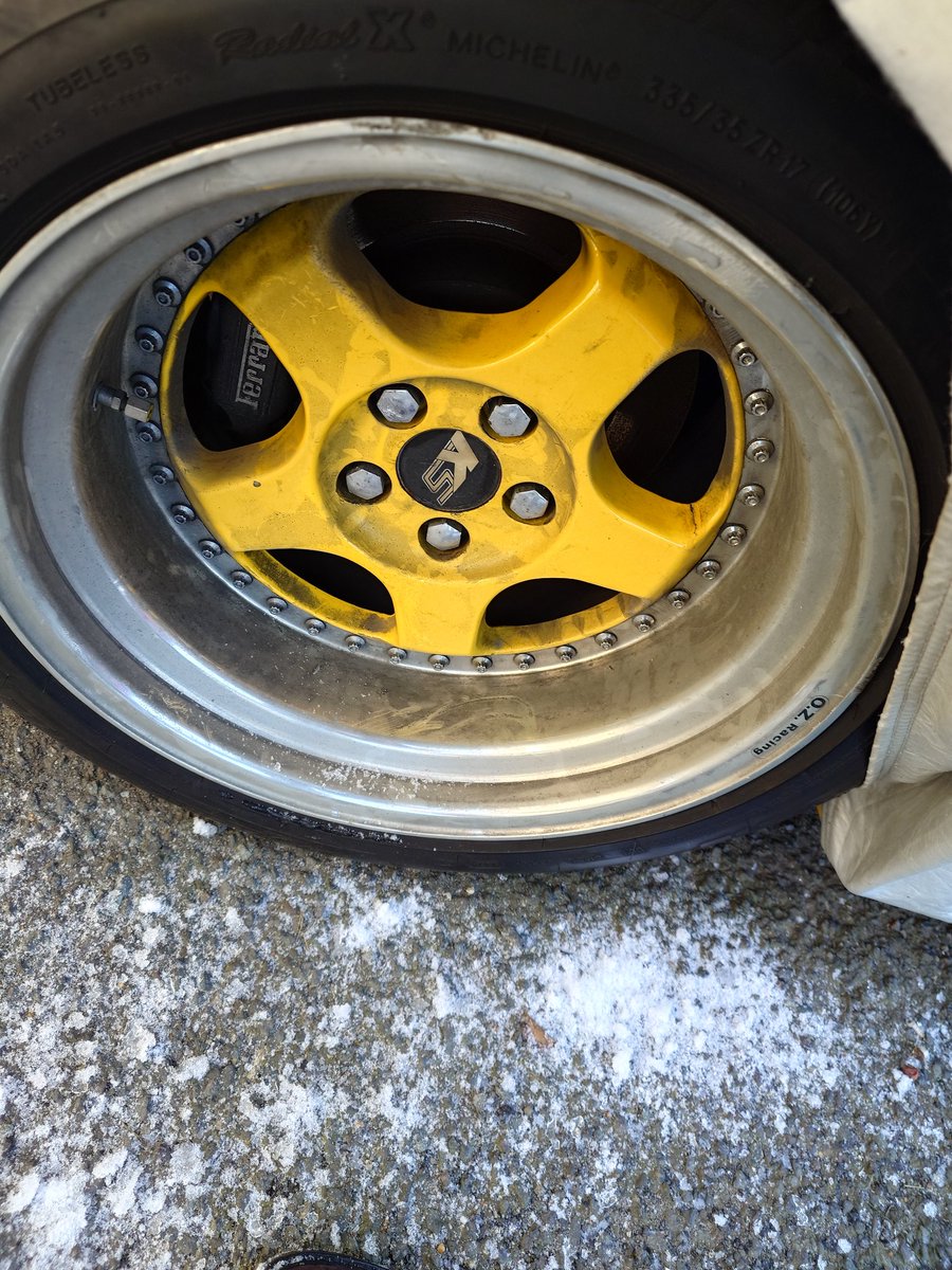 Some debate over what this is.... I think that <a href="/Jorges_Fudges/">Jorge!</a> is probably correct...