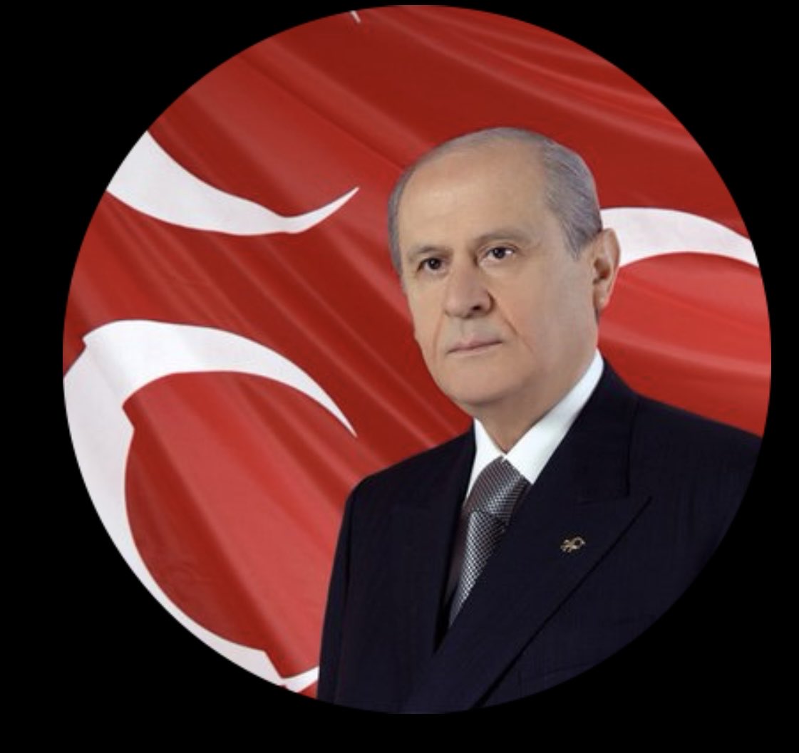 Dünyada olan bitenleri yakınen görüyor ve izliyoruz.
Onun için biz #Lider diyoruz Rabbim razı olsun biz razıyız🙏