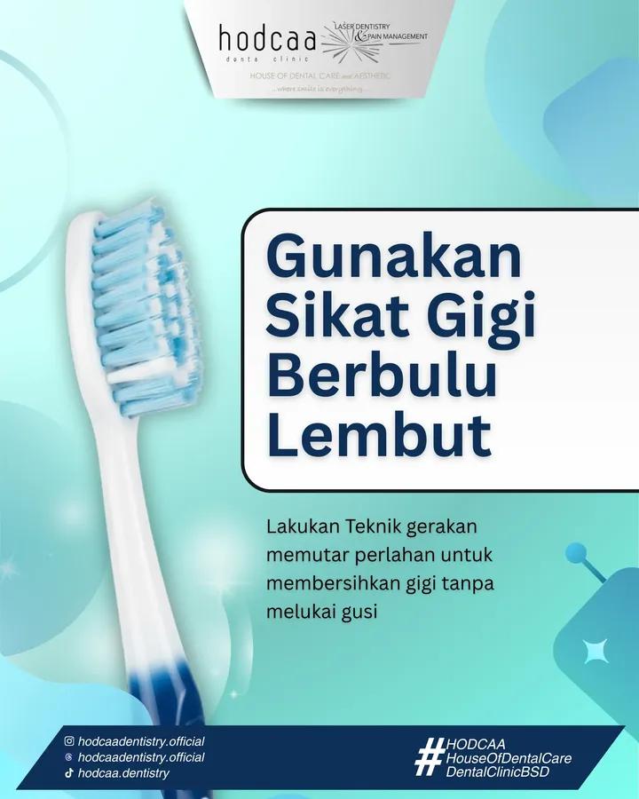 HealthfulTeethG's tweet photo. Gunakan sikat gigi berbulu lembut dan lakukan gerakan memutar perlahan agar gigi bersih maksimal tanpa melukai gusi. Perawatan yang tepat hari ini, senyum sehat untuk jangka panjang 🦷✨

 #Hodcaa #DentalClinic #DentalClinicBSD #HodcaaBSD #PremiumDentalClinic #aestheticdental https://t.co/r93NJKA8DP