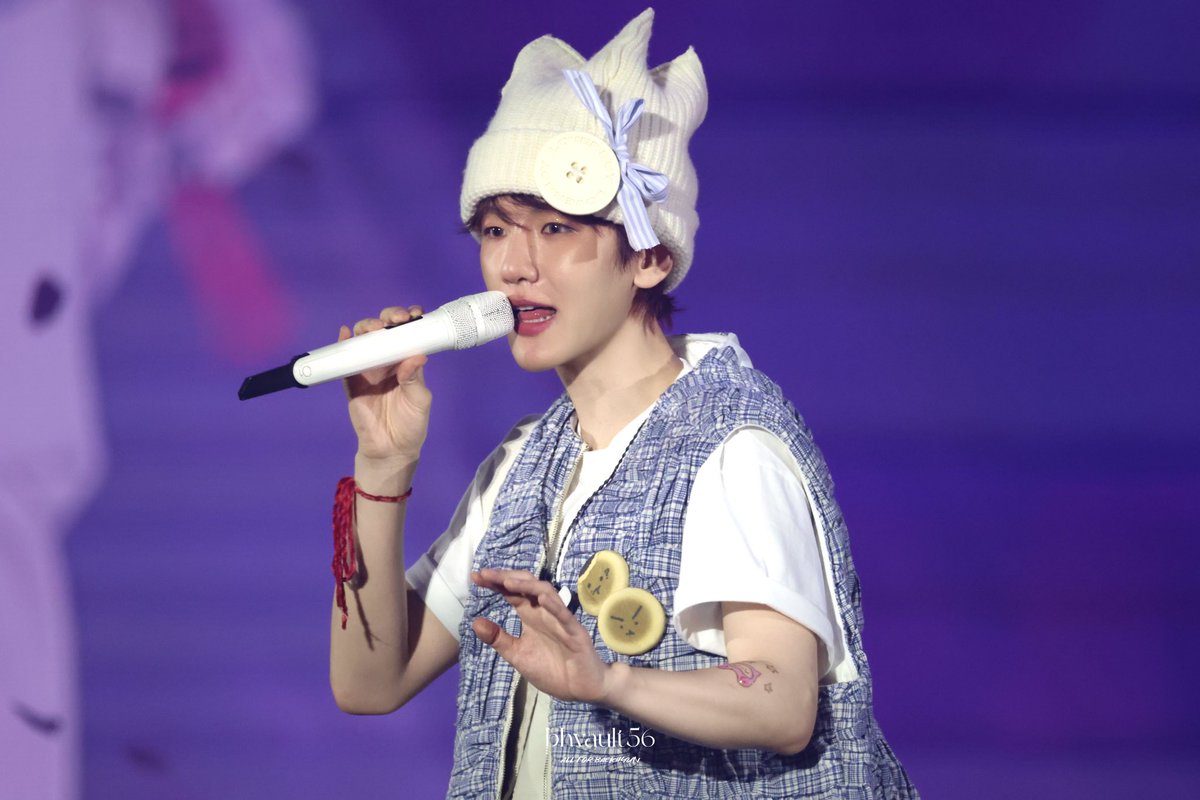 2025 BAEKHYUN WORLD TOUR
'Reverie dot' in SEOUL
26.01.03

#BAEKHYUN #백현 #Reverie #ReveriedotSEOUL