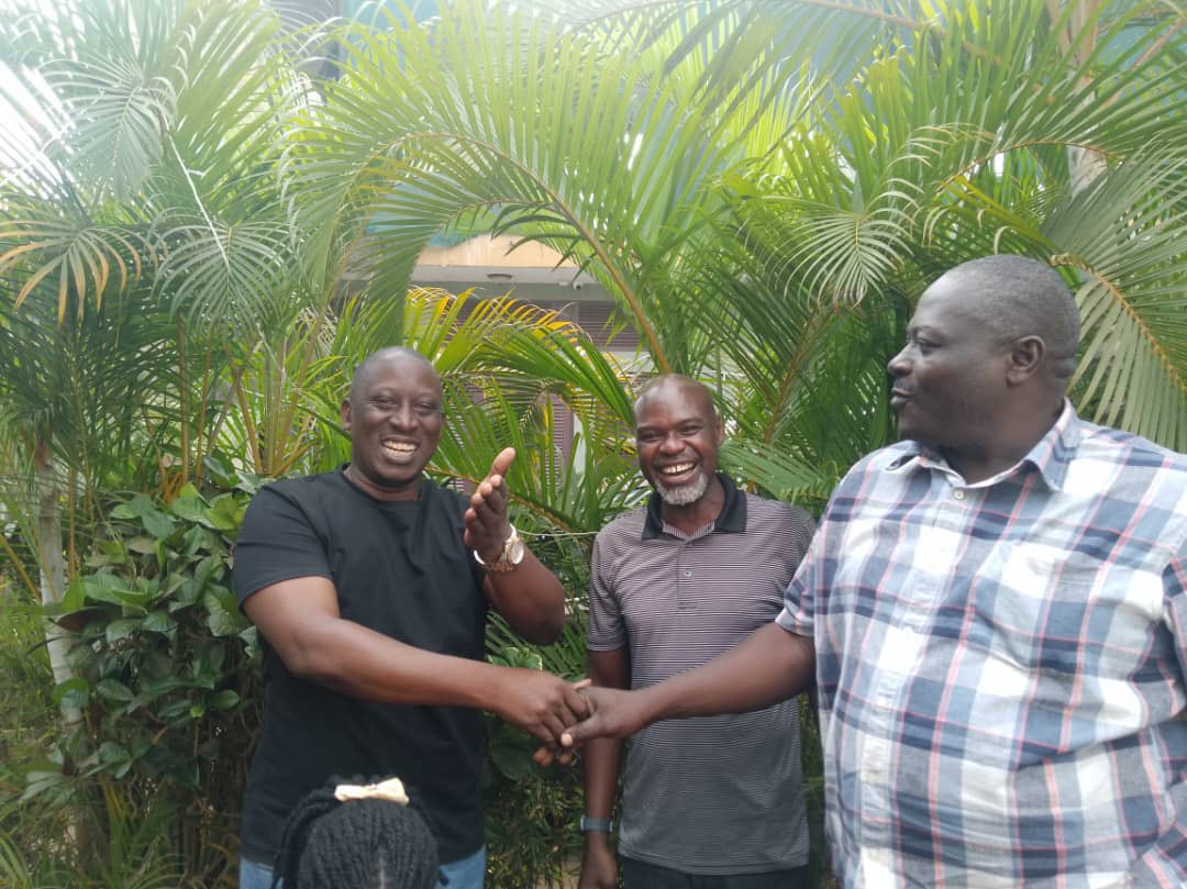 SHACKOBA tweet media