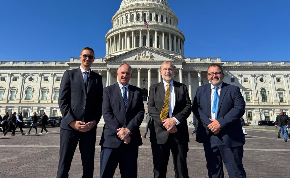 ISephara's tweet image. What's happening in Venezuela is what Afriforum was hoping would happen in South Africa. 
Thats why they invest so much money and time going to have meetings with Trump's team.