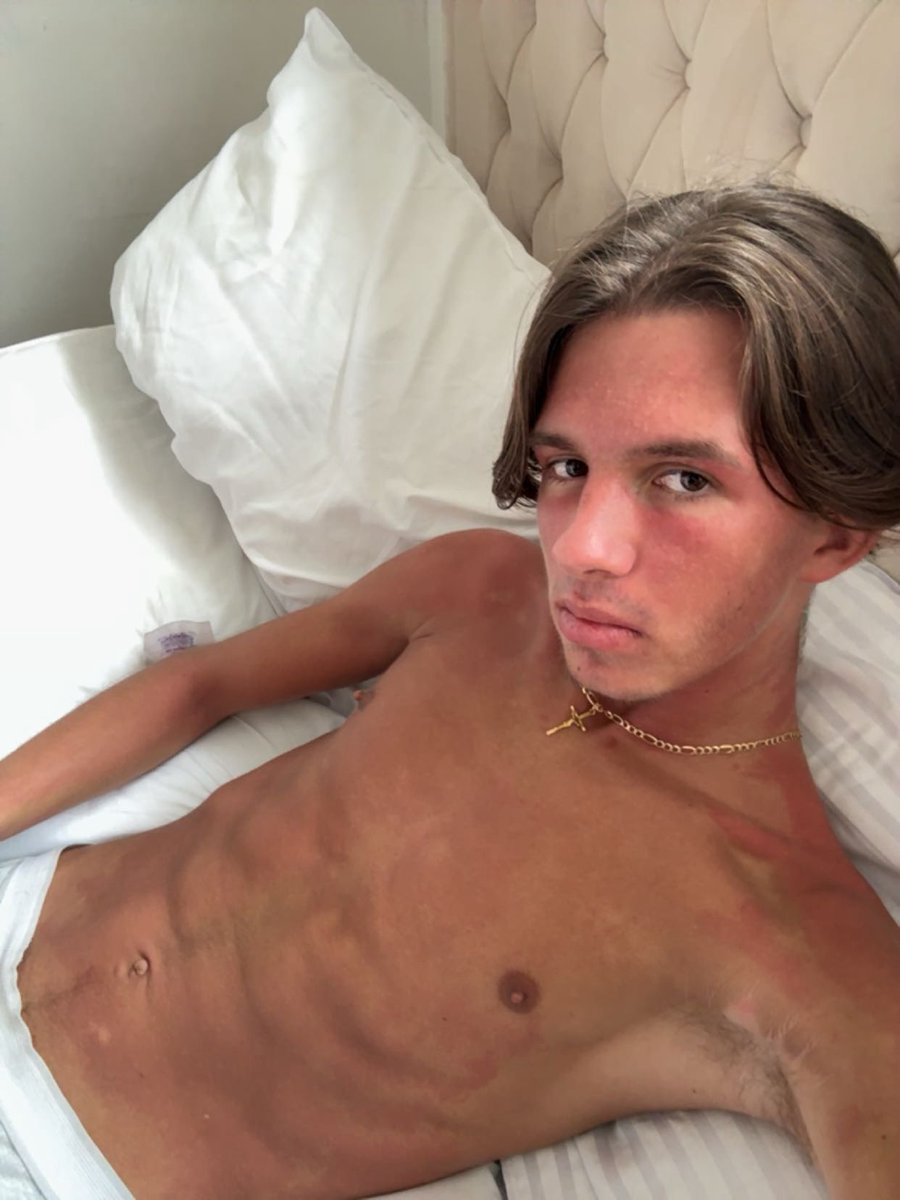 Jamesmichaelxxx's tweet photo. Snapped been banned https://t.co/4cUtxFASgn