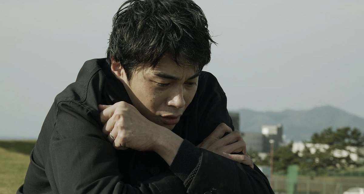 fliryhsxhe's tweet photo. “as you kept running, sometimes you felt worse and worse. you felt like you were going crazy, running forward with determination.”

草の響き the sound of the grass (2021) dir. hisashi saito https://t.co/HAMbmg0RBQ