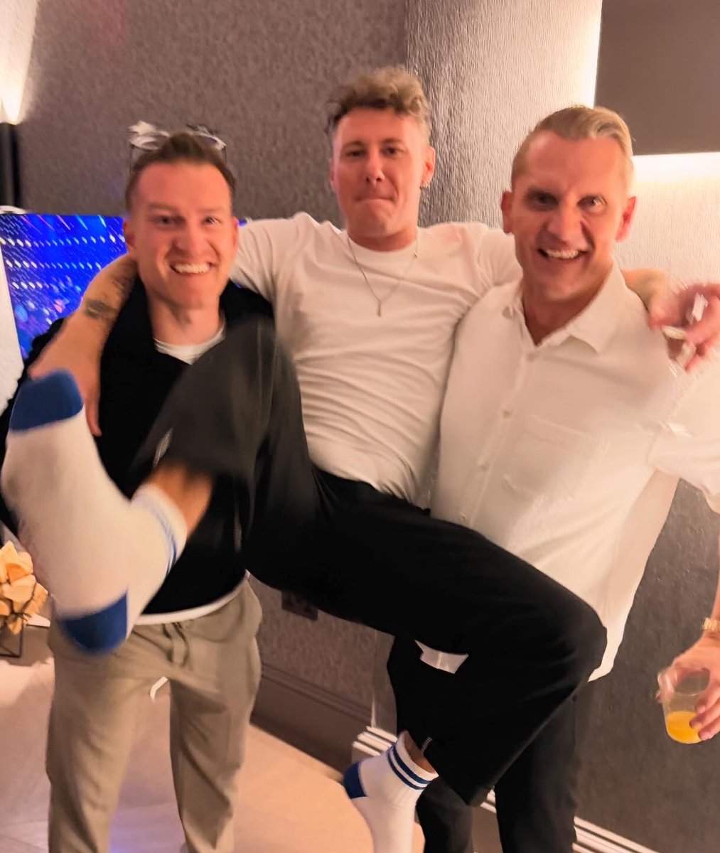 Let the good times Rohl 💙😝