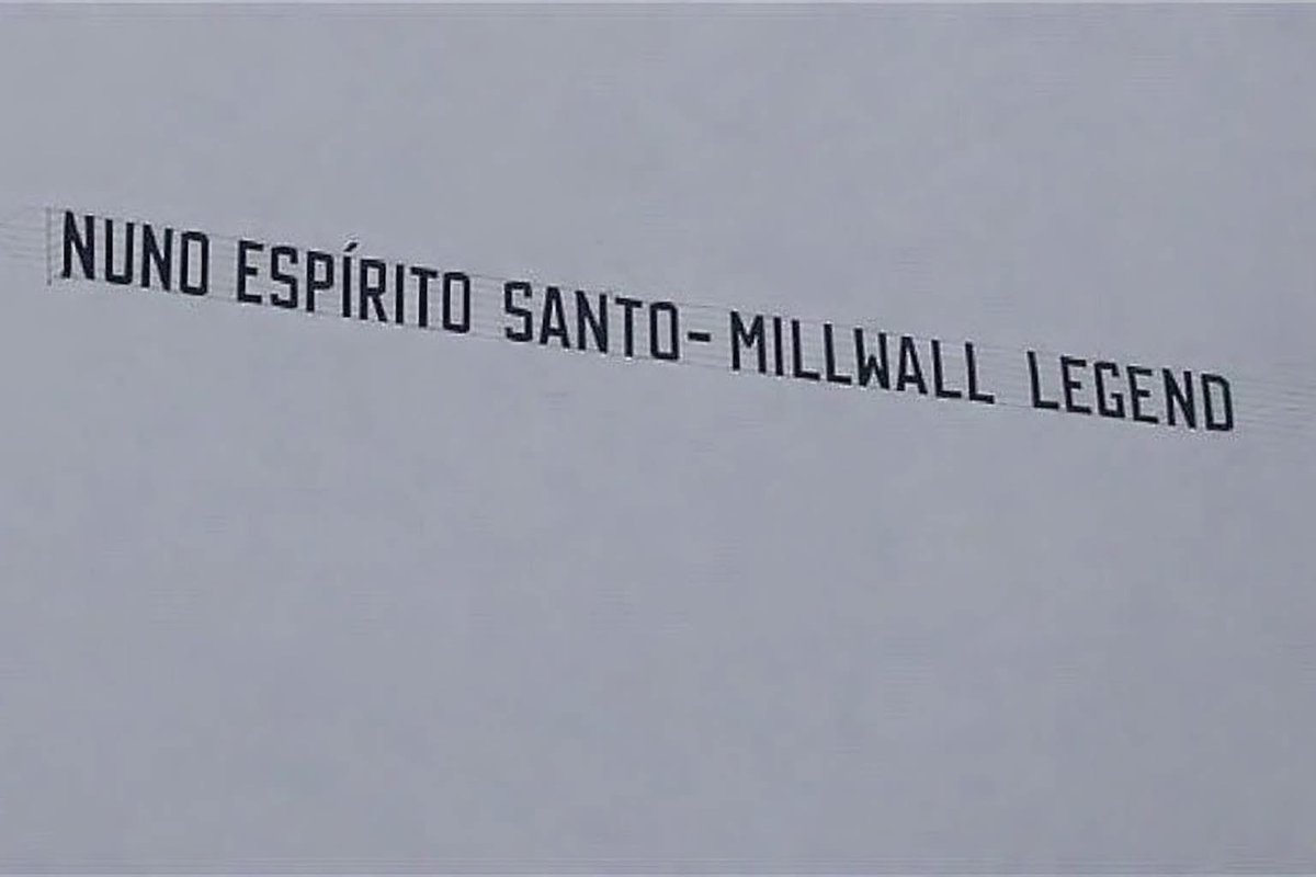 SpringettGary's tweet image. 😂