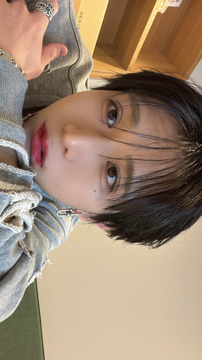 ふぁいぼわいぱー tweet media
