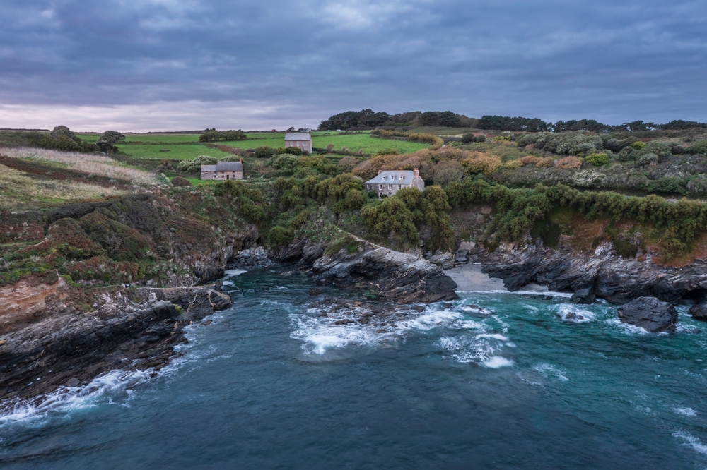 In Cornwall’s St Hilary, Prussia Cove is famed for its smuggling history, once ruled by the notorious Crater brothers in the 18th century. kildenmor.co.uk/prussia-cove/