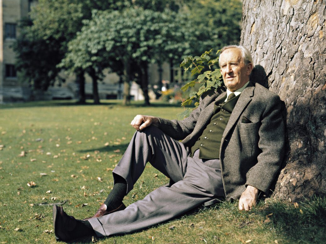 BobaFettANHSE's tweet image. Legends don’t die. ❤️ The masterful #jrrtolkien
