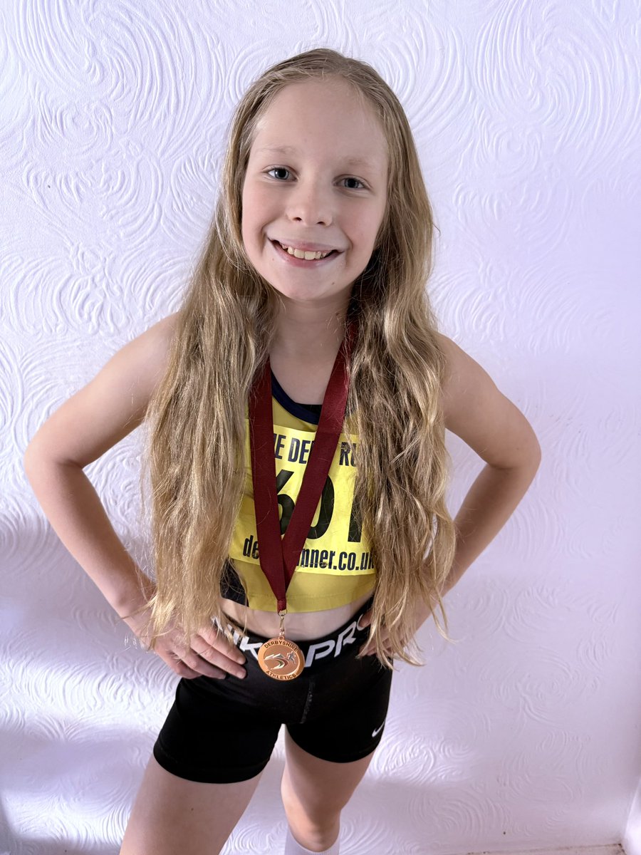 Lisa Wainwright tweet media