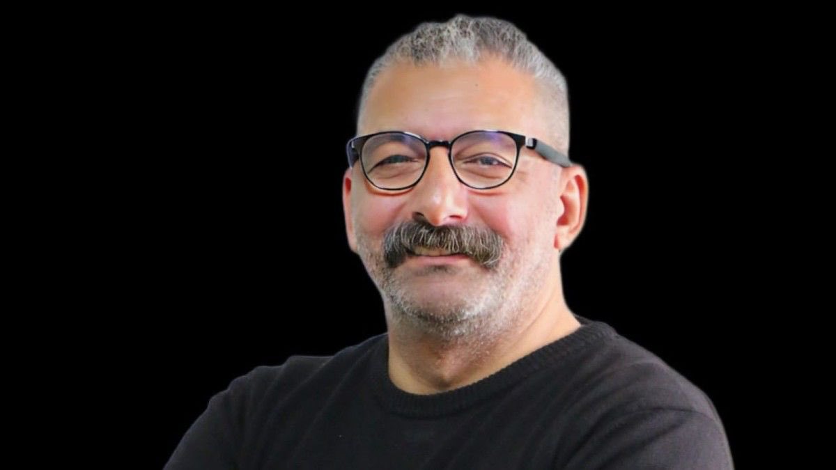 📰 Aynaya Bakmak Can Acıtıyorsa, Suç Aynada Değil; Yüzdedir.

10 Ocak Çalışan Gazeteciler Günü’nde Gazeteci-Yazar Abdurrahman Akçal, yaptığı açıklamada veryansın etti:

Yazının devamı için:
yamanhaber.com.tr/yazi/soru-sorm…