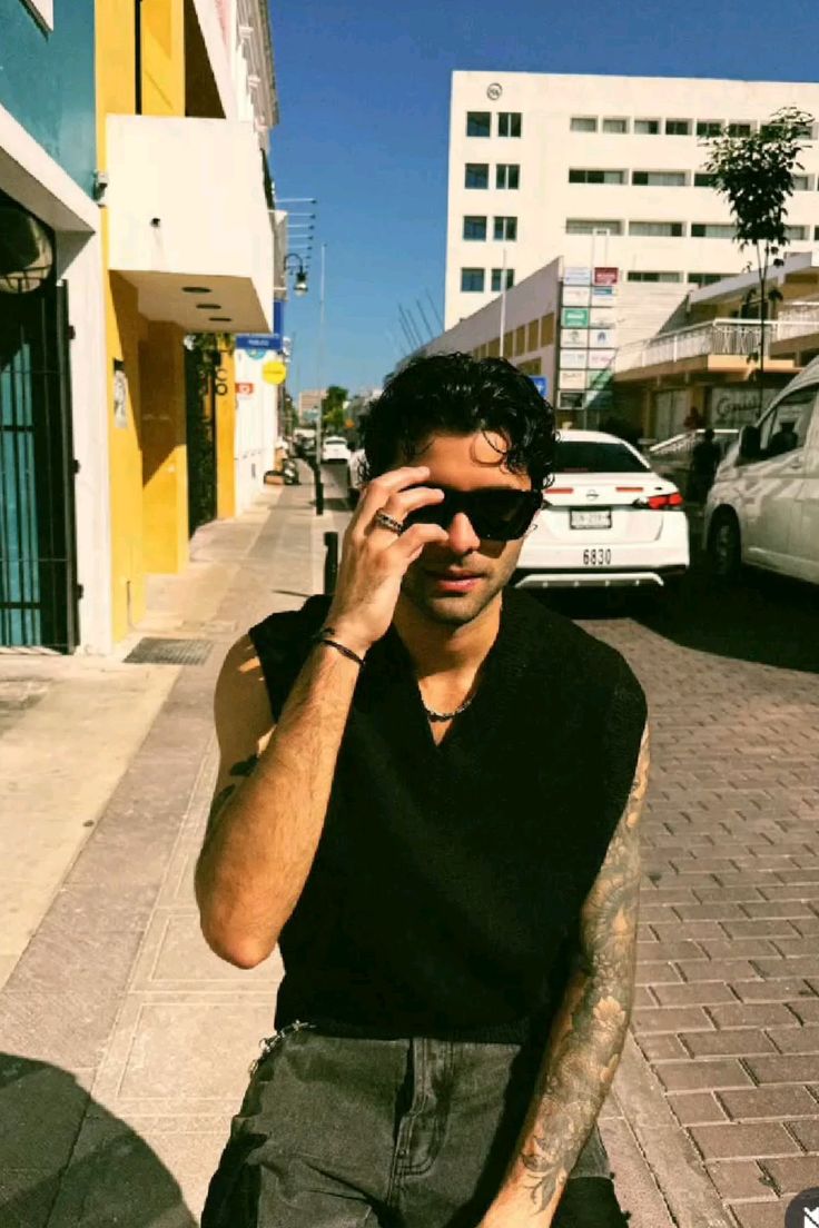 NaiAlvim's tweet image. Feliz cumpleaños, mi amor, que disfrutes al máximo de tus 25 años. Que sea un año maravilloso y lleno de logros. Te amooo mucho ❤️🥳

#Ericks25Birthday