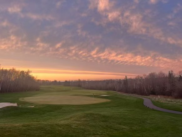 Golf Prince Edward Island tweet media