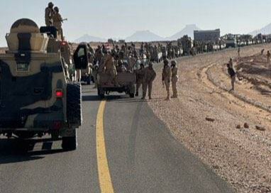 تلاشت قوات الانتقالي مع شعاراتهم 
وقادتهم وبقي المغرر بهم يتذوقون مرارة الخوف والجوع والاهانه والضياع بعد 
ان لاذ بالفرار إلى أماكن اخرى