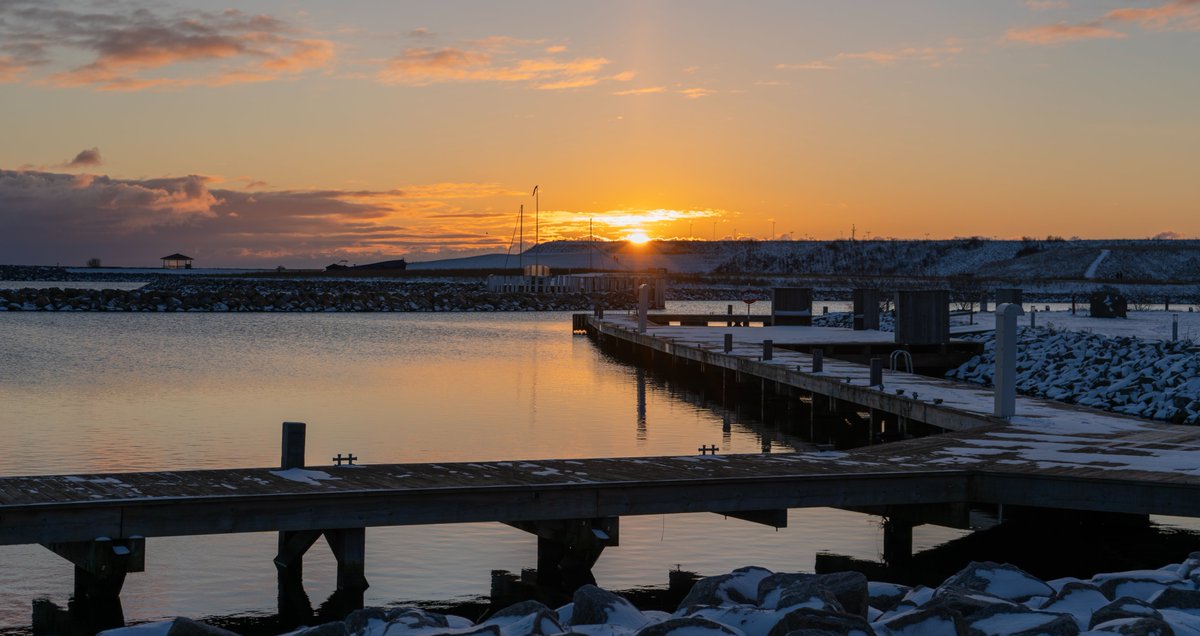 DorteHedengran's tweet photo. The marina on a beautiful cold morning ⛅️

#Denmark #SonyAlpha #January3rd #NaturePhotography #streetphotography #photooftheday #SaturdayVibes #SaturdayMood 

📸Dorte Hedengran https://t.co/QxysP6bPT6