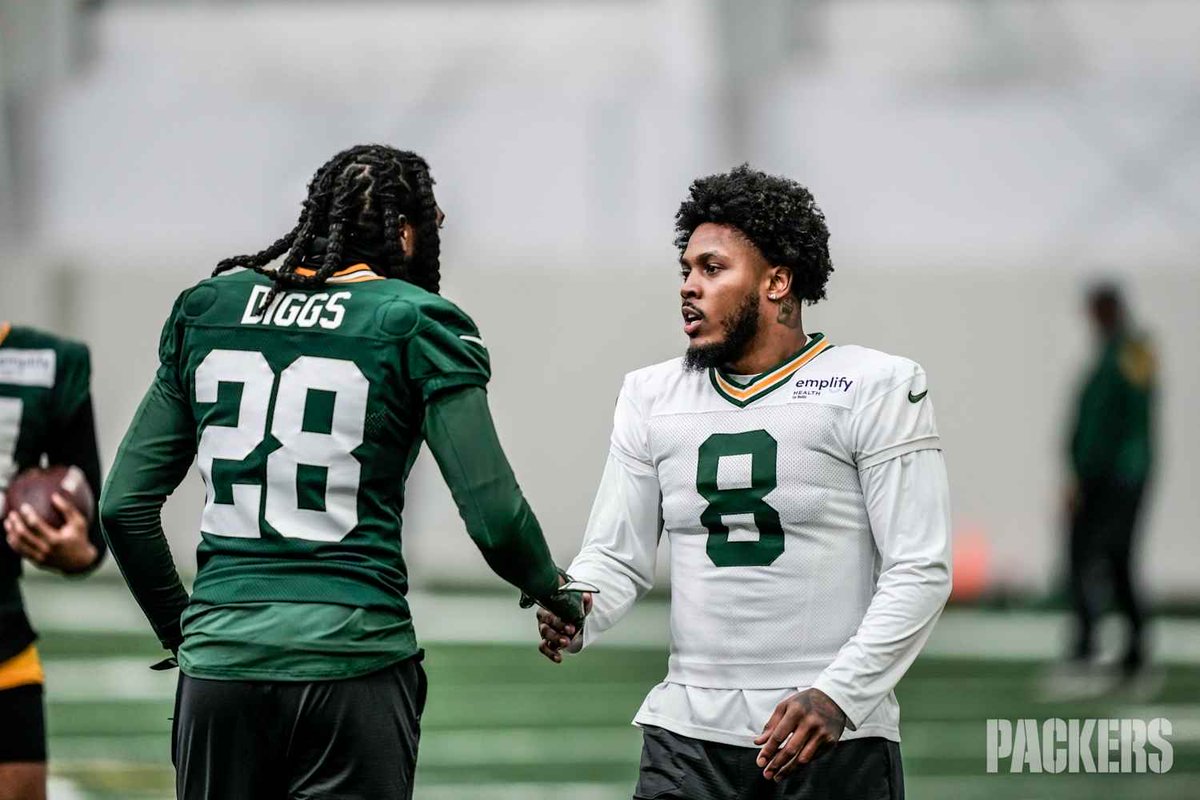 SleeperPackers's tweet image. Just some former Alabama players getting reacquainted as Packers!

Josh Jacobs and Trevon Diggs were teammates at Alabama from 2016-18 #RollTide #GoPackGo