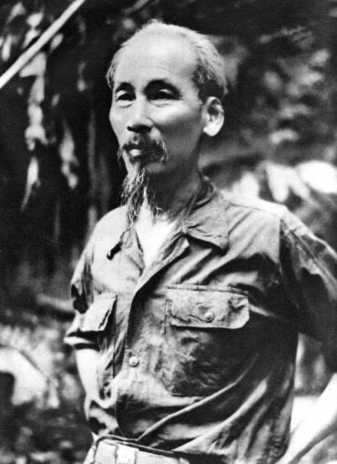 redunionism's tweet image. "US imperialists, no matter what modern weapons they may have, are not to be feared. A people united closely and fighting unrelentingly are perfectly in a position to defeat them."

—  Ho Chi Minh