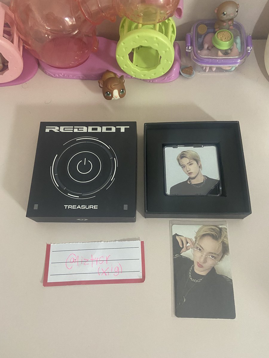 liztrsr's tweet photo. VENDO/VENDA TREASURE REBOOT ÁLBUM KIHNO HARUTO
~ kihno reboot haruto com photocard 
~ valor: 107
~ frete não incluso 
~ tudo em ótimo estado, tenho vários outros itens disponíveis 
~ informações, termos e feedbacks no ig do mesmo user 💗 https://t.co/ExOkSzKCSC
