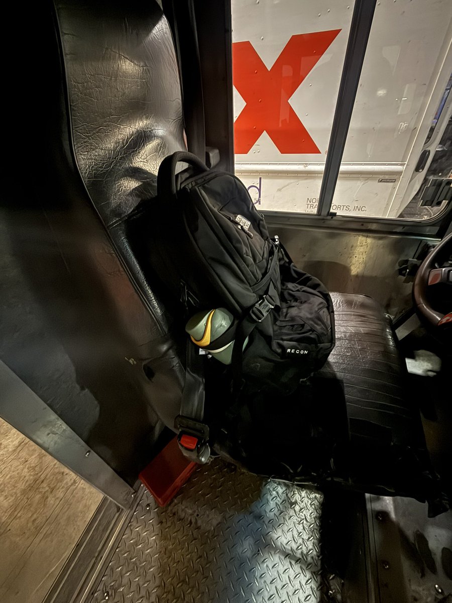 luvtlno's tweet image. like bro where is the steez