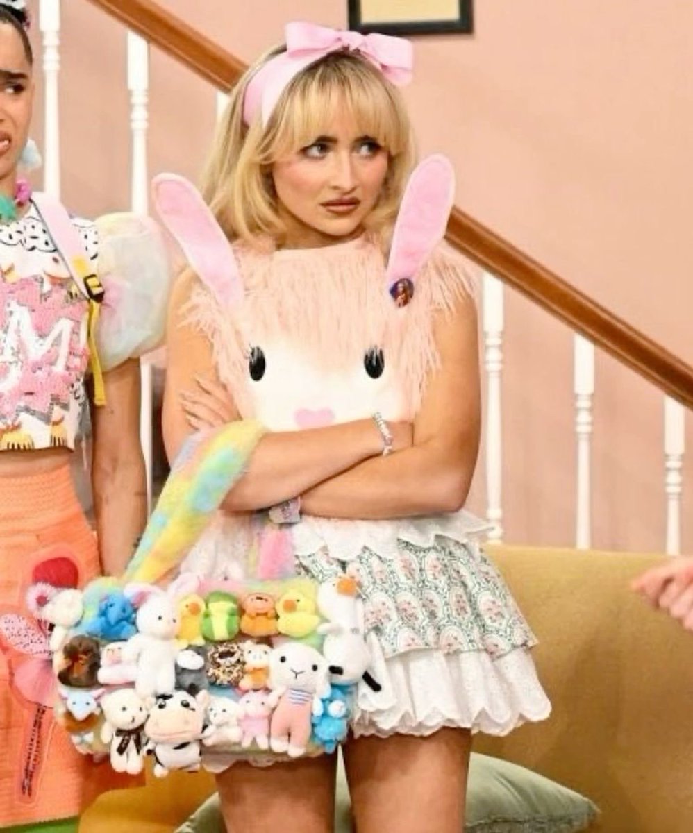 deeravenue's tweet image. 