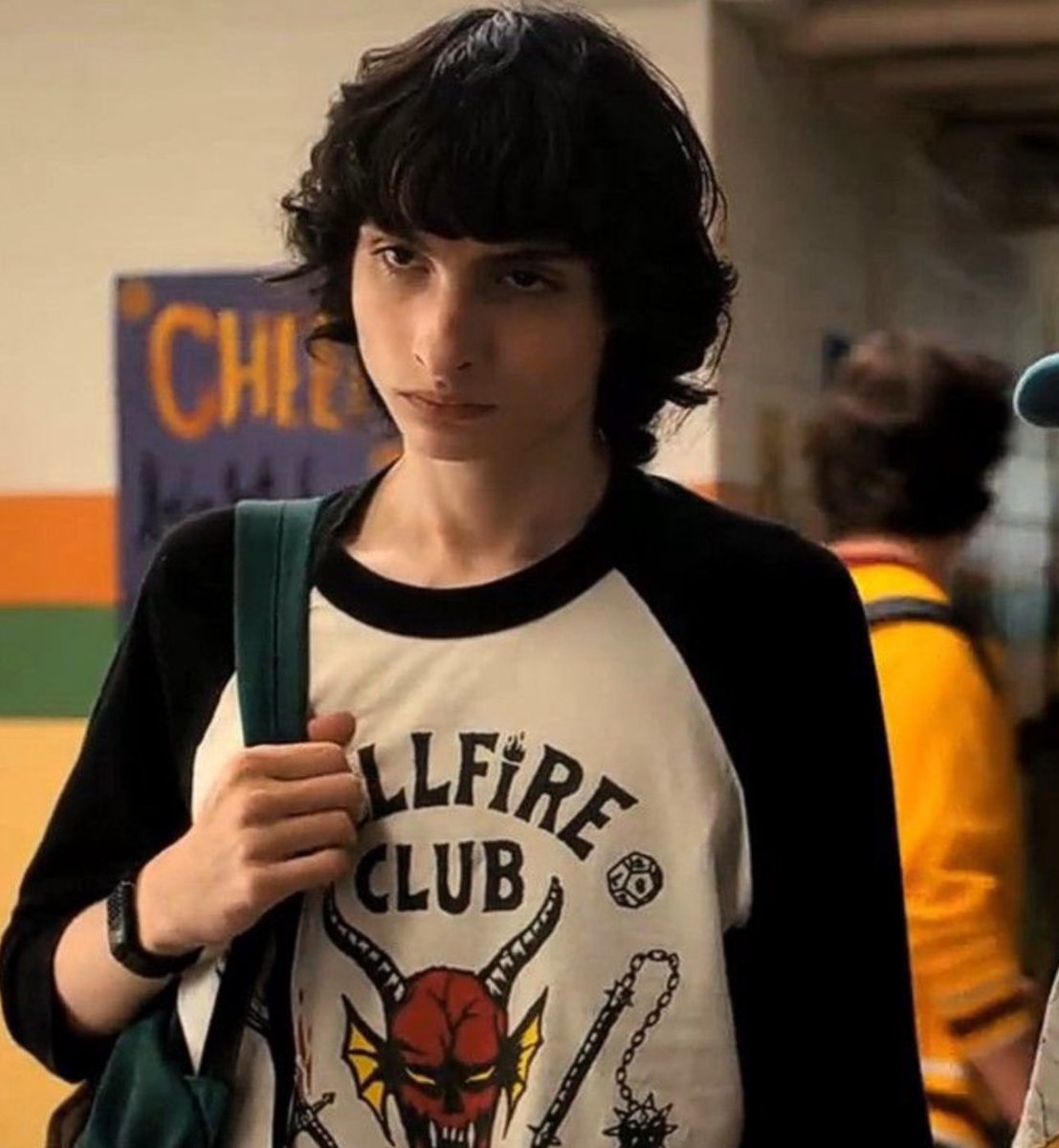 bookinitout's tweet image. do you know how bad you have to fuck up a character to make me to miss s4 mike wheeler? like shit man at least he was doing something slightly interesting with his emotional cheating