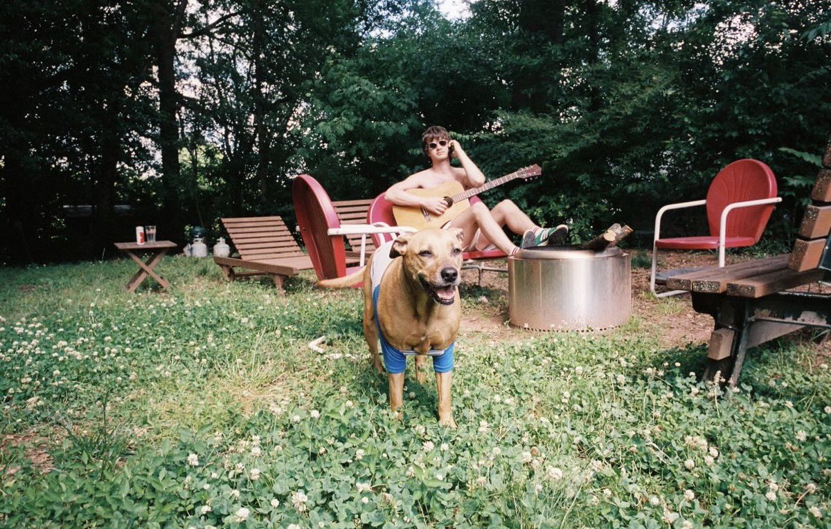 in charlie's gardennn